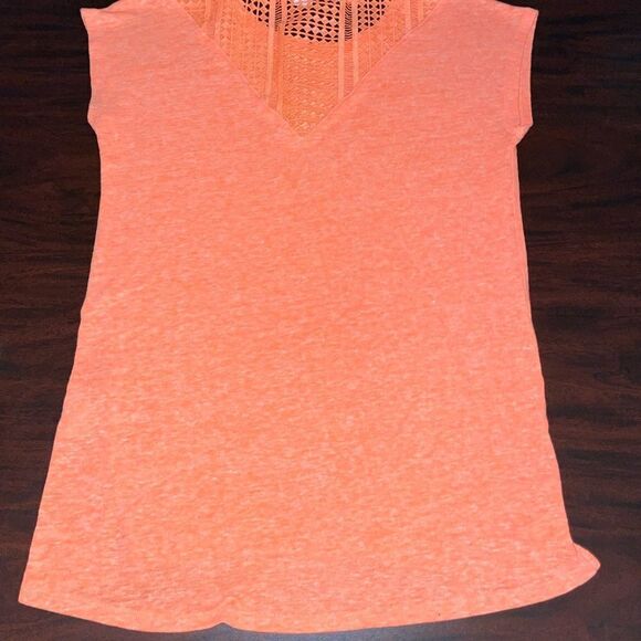 Old Navy Orange Kids Shirt - Picture 2 of 4